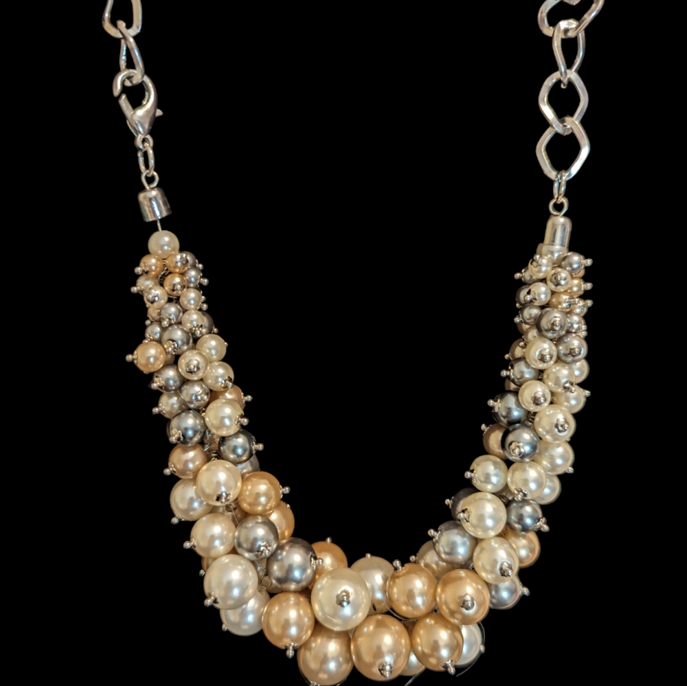 Vintage Faux Pearl Necklace